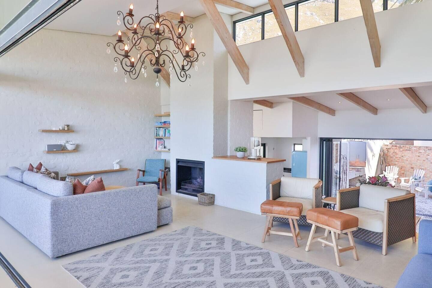 Palmwag | Your Oasis | Ocean & Mountain Views - Hermanus