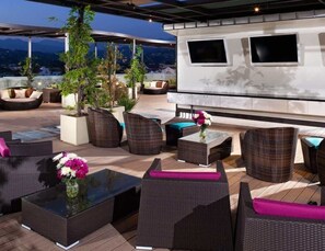 Uklassifisert bilde, 2 av 52, knapp