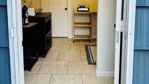 Interior - Clean, modern and cozy studio close from Intel and Amazon (Portland)