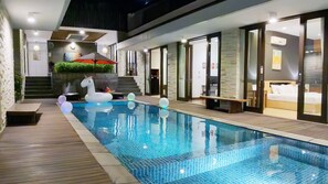 Outdoor pool - Villa Nusa Dua by Opus Hospitality (Nusa Dua)