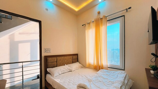 Kamar Double Deluks, balkon, pemandangan kota