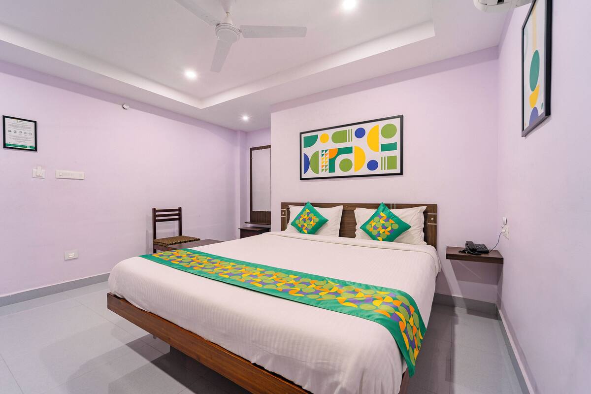 Ameublement personnalisé, bureau, rideaux occultants