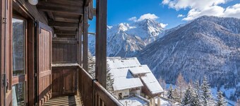 Grange Romantic Retreat Mountain View