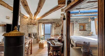 Grange Romantic Retreat Mountain View