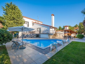 Villa | Pool | Inomhuspool och utomhuspool