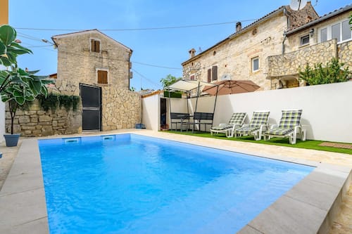 Apartment | Pool | Indoor pool, outdoor pool