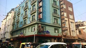 A multi-story building with a prominent sign for 'Hotel Imperial View'. - HOTEL IMPERIAL VIEW (New Delhi)