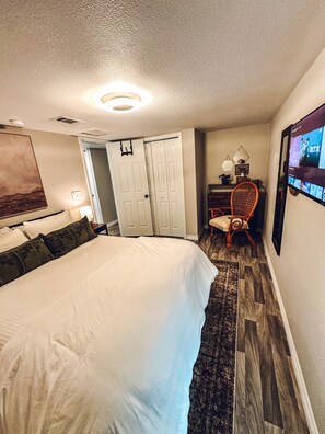 1 bedroom, WiFi, bed sheets