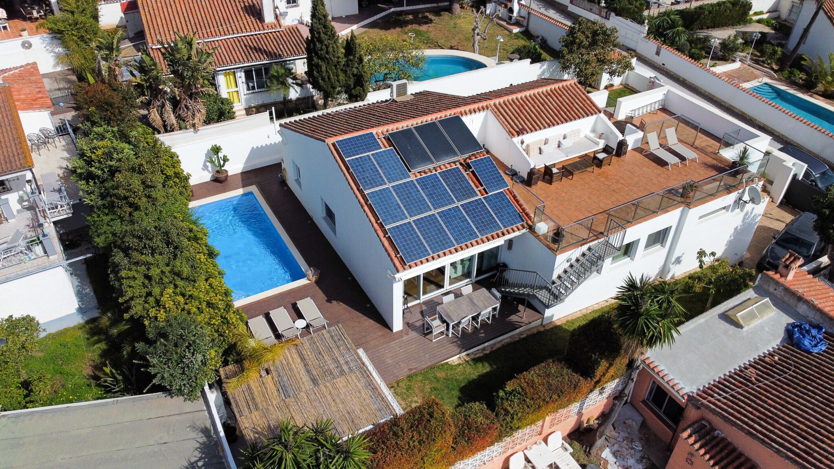 Photo - Villa in Marbella Near Beach