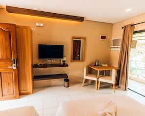 Family Room | 1 bedroom, free WiFi