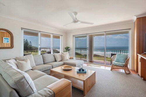 Pippi Beach Penthouse - Oceanstays - Pool