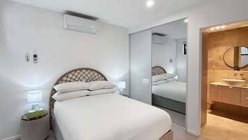 2 多间卧室、熨斗/熨衣板、WiFi、床单