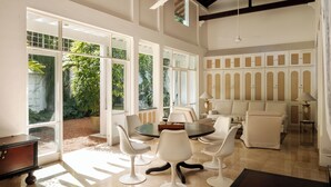 Interior - Jetwing Ratnam Residence (Colombo)