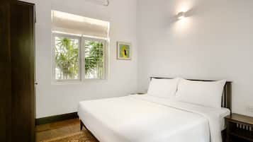 Deluxe Room | In-room safe, free WiFi, bed sheets
