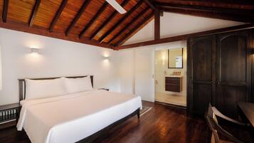 Deluxe Room | Brankas, Wi-Fi gratis, dan seprai linen