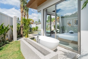 5 Bedroom Villa | In-room safe, iron/ironing board, cots/infant beds, rollaway beds