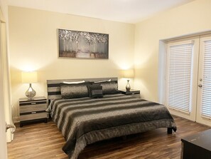 2 bedrooms, desk, iron/ironing board, free WiFi