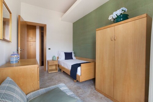 New Family 3 Bedrooms house in Sorrento