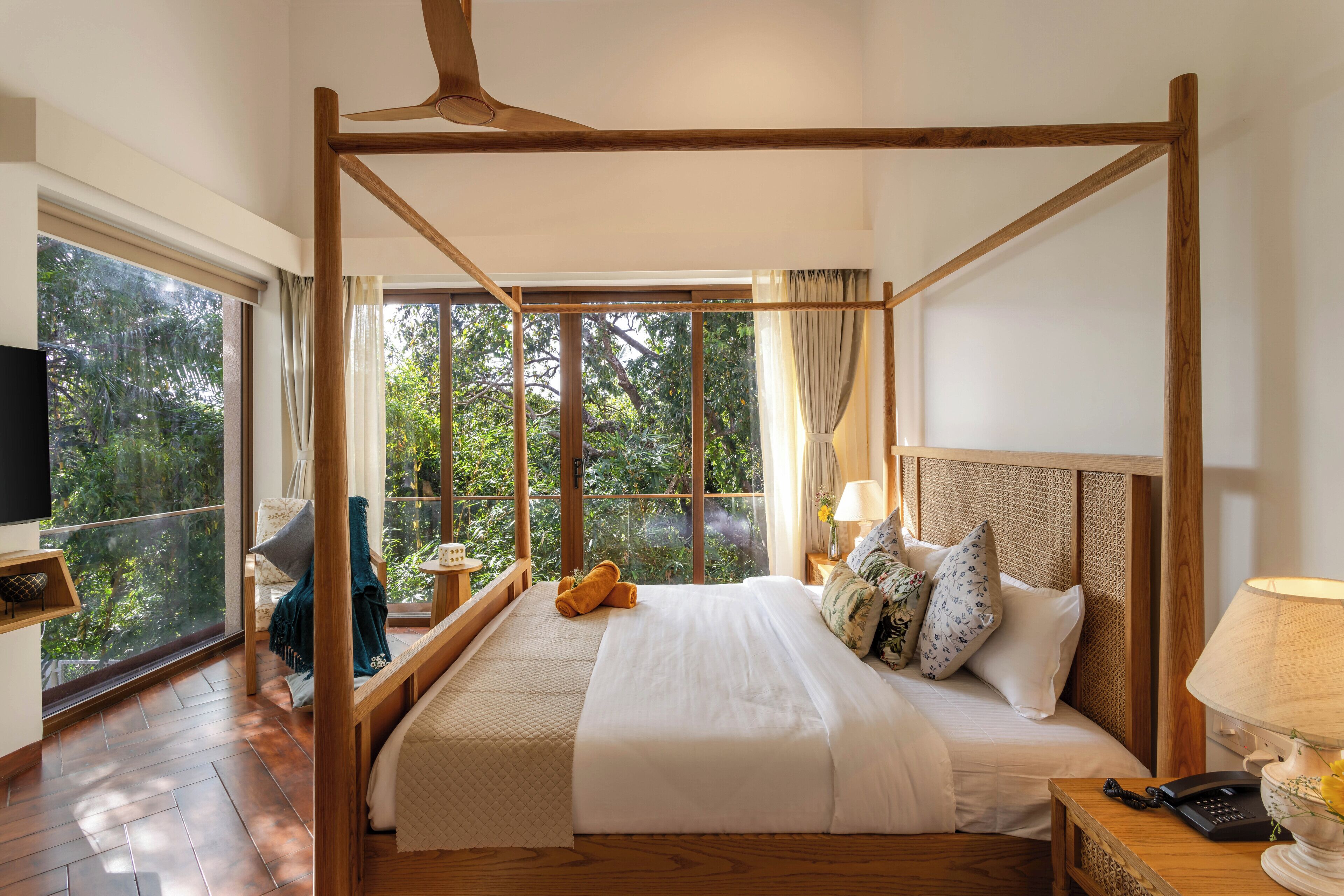 3 habitaciones, tabla de planchar con plancha y wifi gratis 