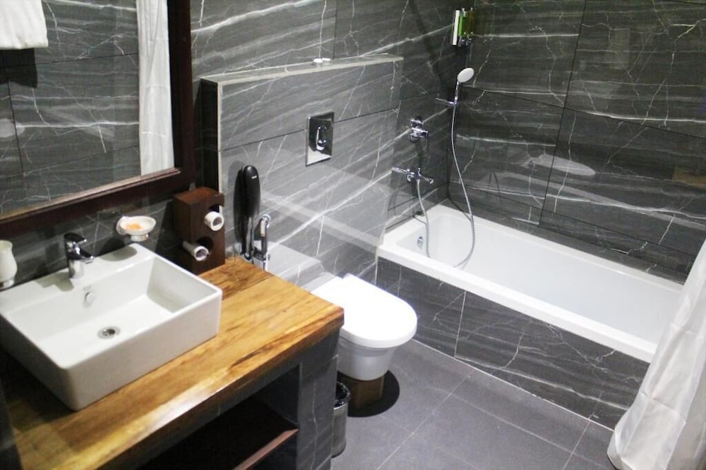 Hotel Norbuling by null