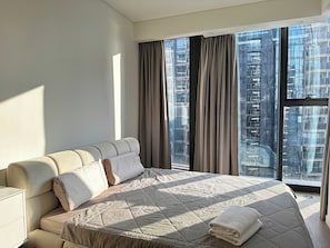 Deluxe Apartment, 2 Bedrooms, Lake View