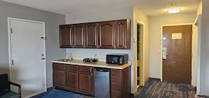 Studio, 1 kingsize bed, kitchenette | 1 slaapkamer, een bureau, gratis wifi