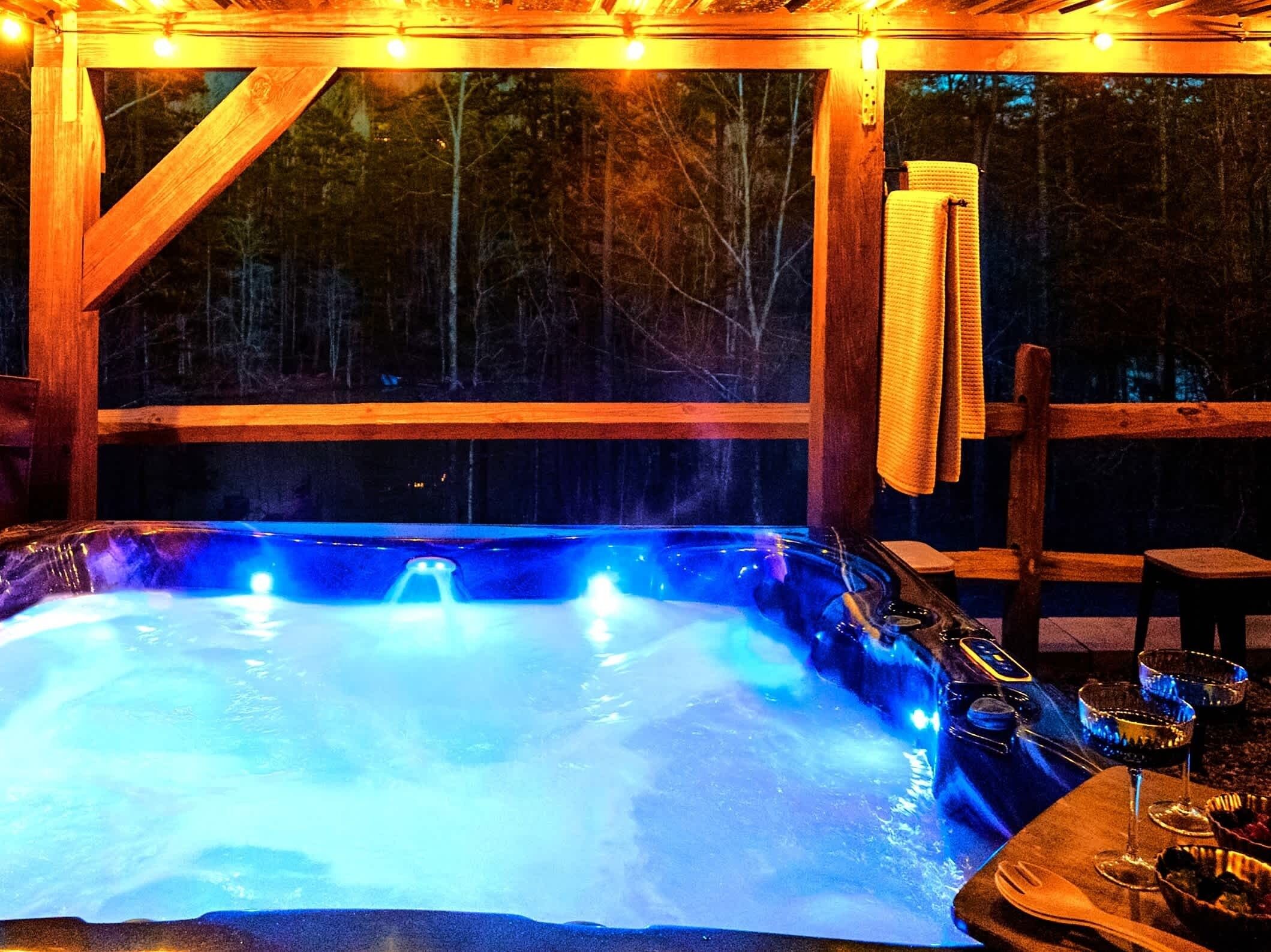 Outdoor spa tub
