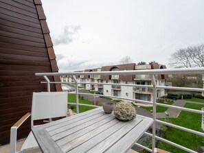 Outdoor dining - Deauville II by Interhome (Bredene)