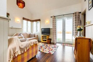 Suite | 2 bedrooms - Host Stay Tide Time (Great Yarmouth)