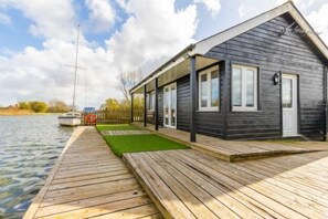 Suite | 2 bedrooms - Host Stay Tide Time (Great Yarmouth)