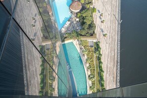 Pool - Cozy Waterfront Stay with Balcony, Kitchen & Smart TV (Al Jaddaf)