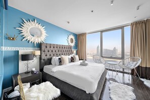 1 bedroom, desk, iron/ironing board, WiFi - Cozy Waterfront Stay with Balcony, Kitchen & Smart TV (Al Jaddaf)