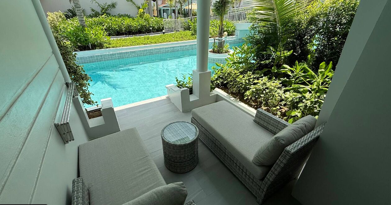 Deluxe Pool Access - Double | View from room