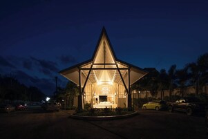 Fachada da propriedade