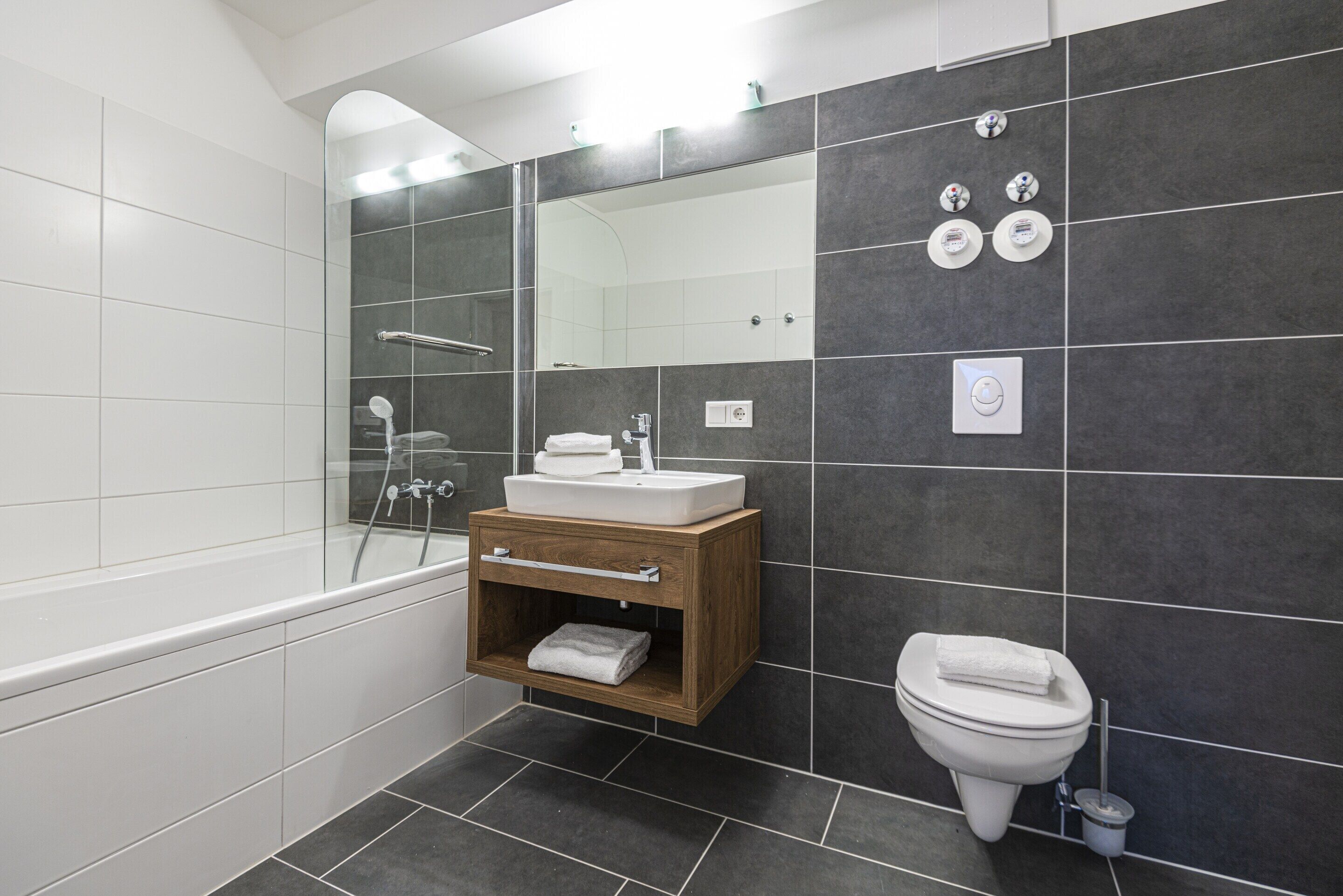 Apartment | Bathroom