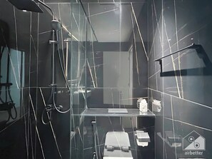 Bathroom - City Views & Comforts at Binghatti Emerald (Dubai)