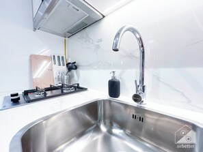 Apartment (0 Bedroom) | Interior