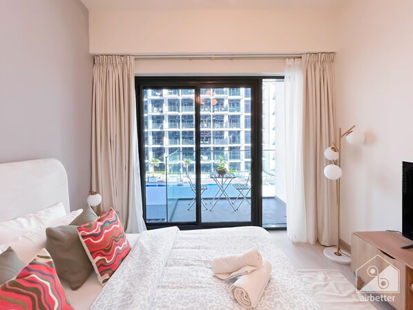 Apartment (0 Bedroom) | Front of property