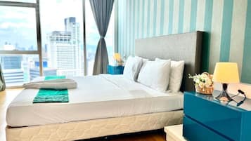 Decoración personalizada, muebles diferentes y escritorio