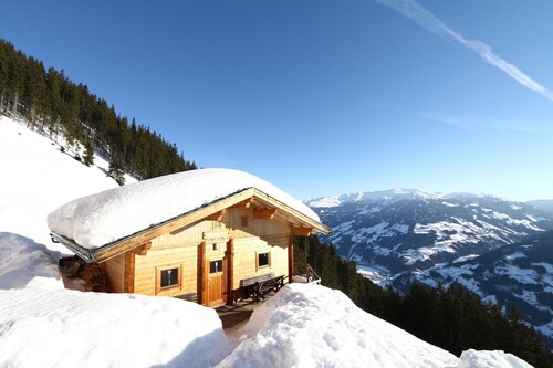 Chalet Nase at 1700m in the Zillertal