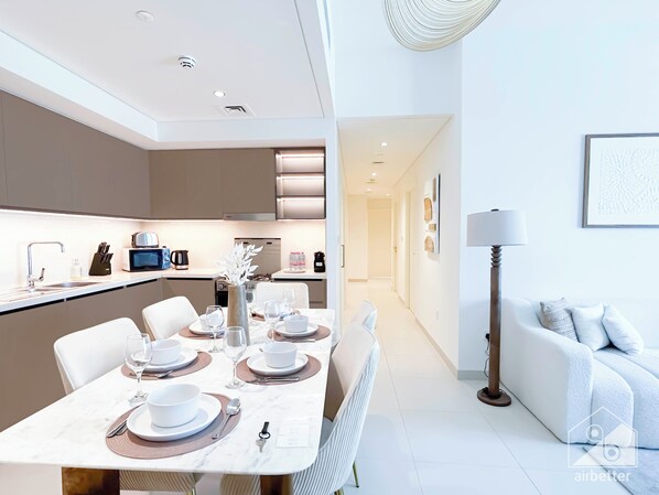 Apartment (4 Bedrooms) | Interior - Exclusive Burj Crown 4b Balcony Burj Khalifa View (Dubai)