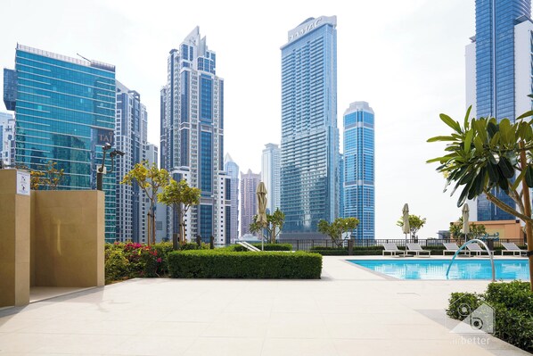 Apartment (4 Bedrooms) | Pool | Outdoor pool - Exclusive Burj Crown 4b Balcony City Views (Dubai)