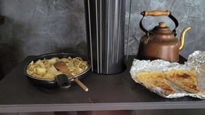 餐饮