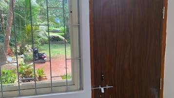 Comfort Double Room, Courtyard View | Free WiFi