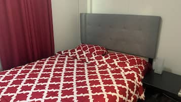 3 عدّة غرف نوم ومكواة/لوح كي وواي فاي