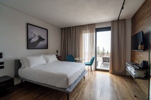 デラックス ルーム シティビュー | ノートパソコン用作業スペース、遮光カーテン、防音設備、アイロン / アイロン台