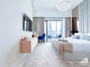 Apartment (4 Bedrooms) - Spacious 3.5 Bedroom Apartment in Burj Royale (Dubai)