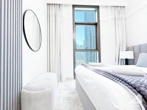 4 chambres, fer et planche à repasser, draps fournis