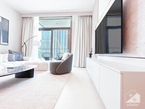 Apartamento (4 Bedrooms) | Sala de estar