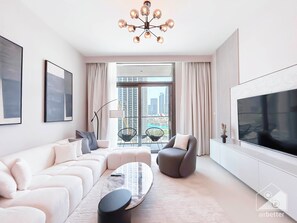 Apartment (4 Bedrooms) | Front of property - Luxury & Elegance at Burj Crown Downtown (Dubai)
